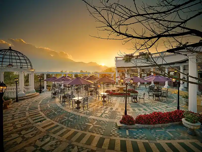 Silk Path Grand Sapa